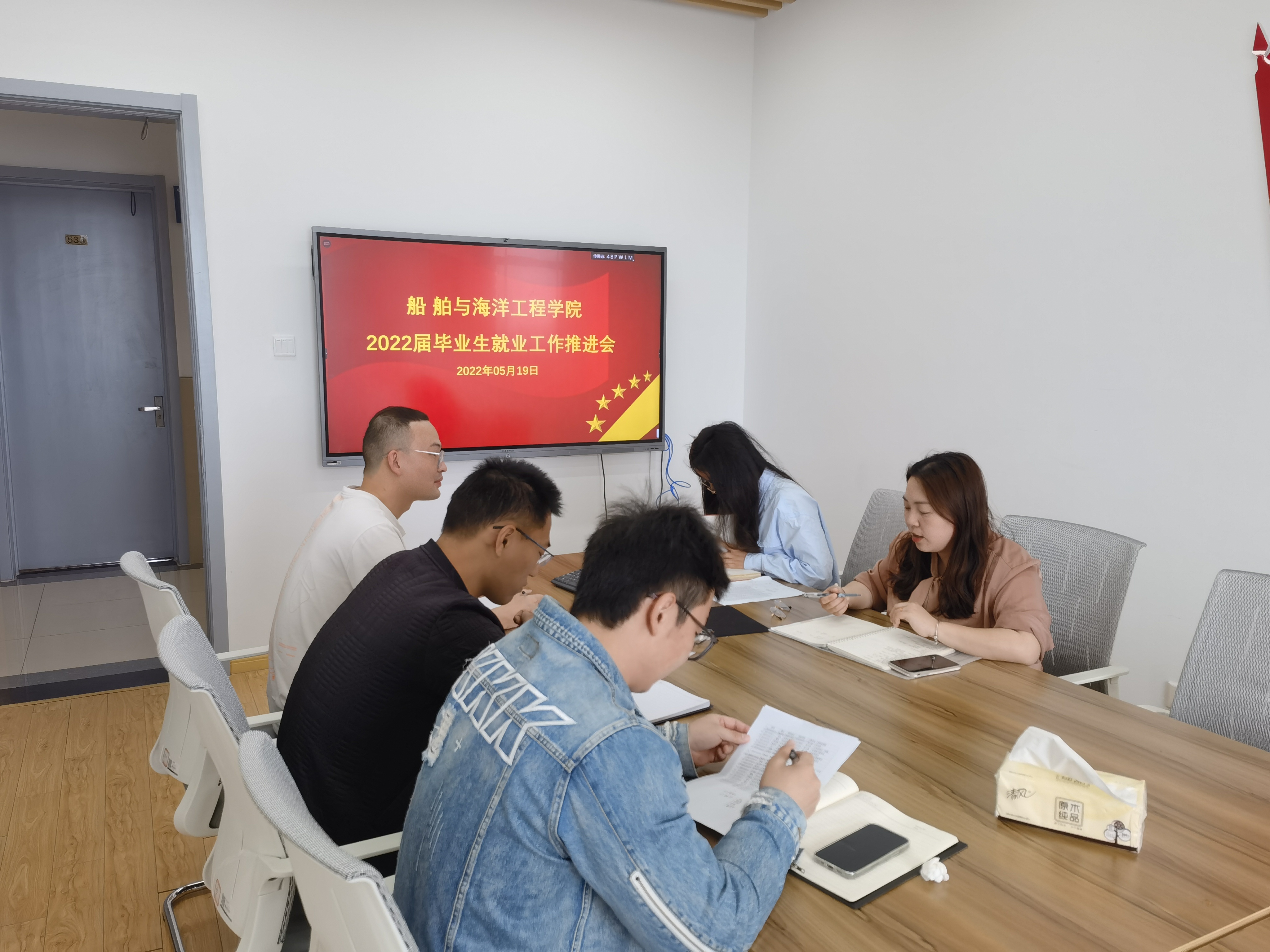 1653269729367038.jpg 121.jpg