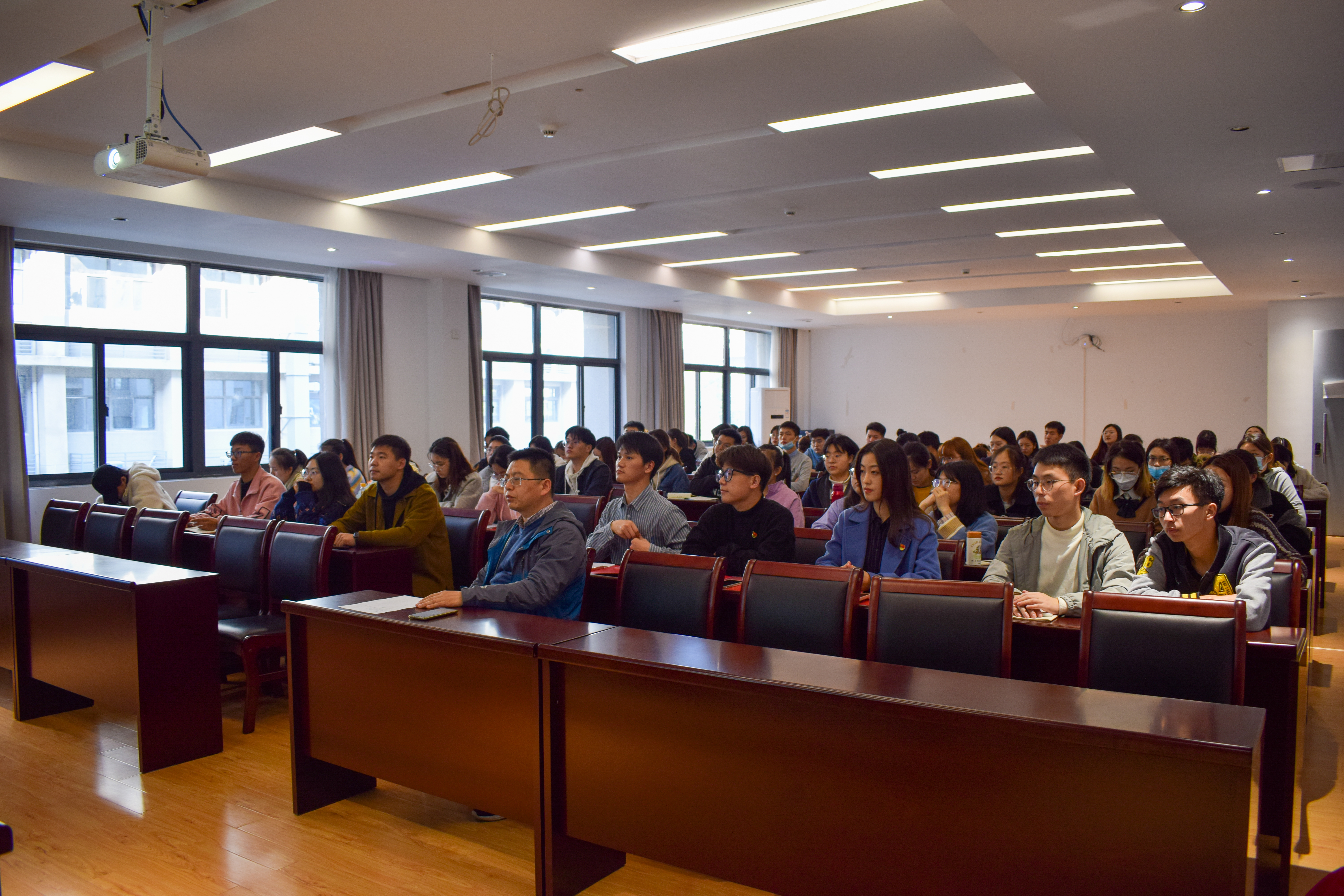 1637812140972788.jpg 1637812140972788.jpg