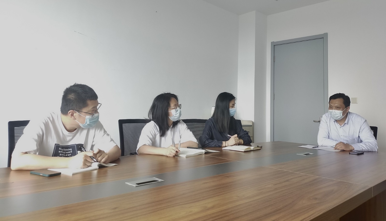 1649898460386928.jpg 1649898460386928.jpg